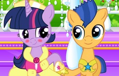 twilight and flash kissing